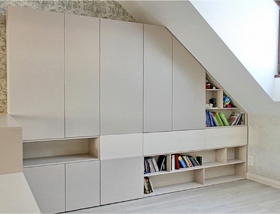Wardrobe attic with open shelves